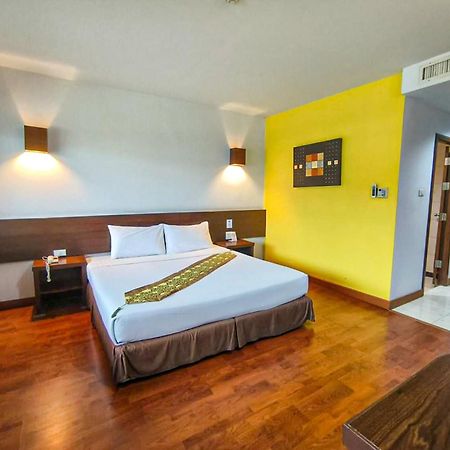 The Ligor City Hotel Накхонситхаммарат Экстерьер фото
