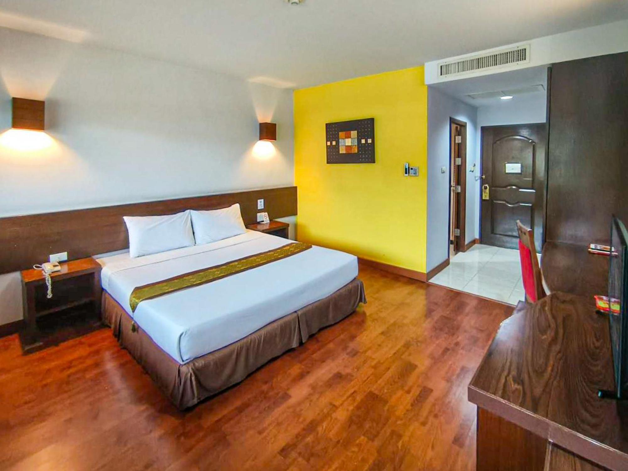 The Ligor City Hotel Накхонситхаммарат Экстерьер фото